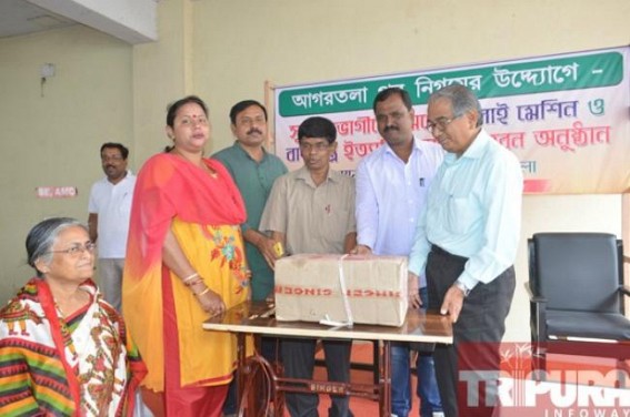 Distribution of goods: Another way of temping people Distribution of goods: Another way of temping people